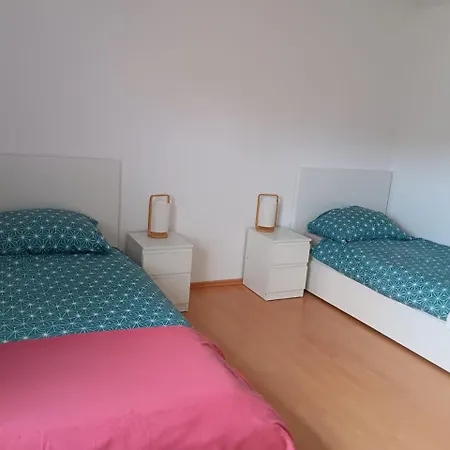 아파트 Schoene Und Ruhig
