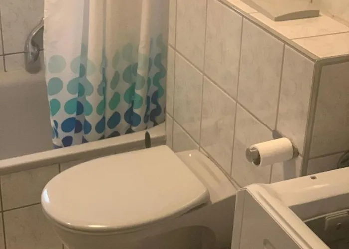 Schoene Und Ruhig Appartement Niederdorla